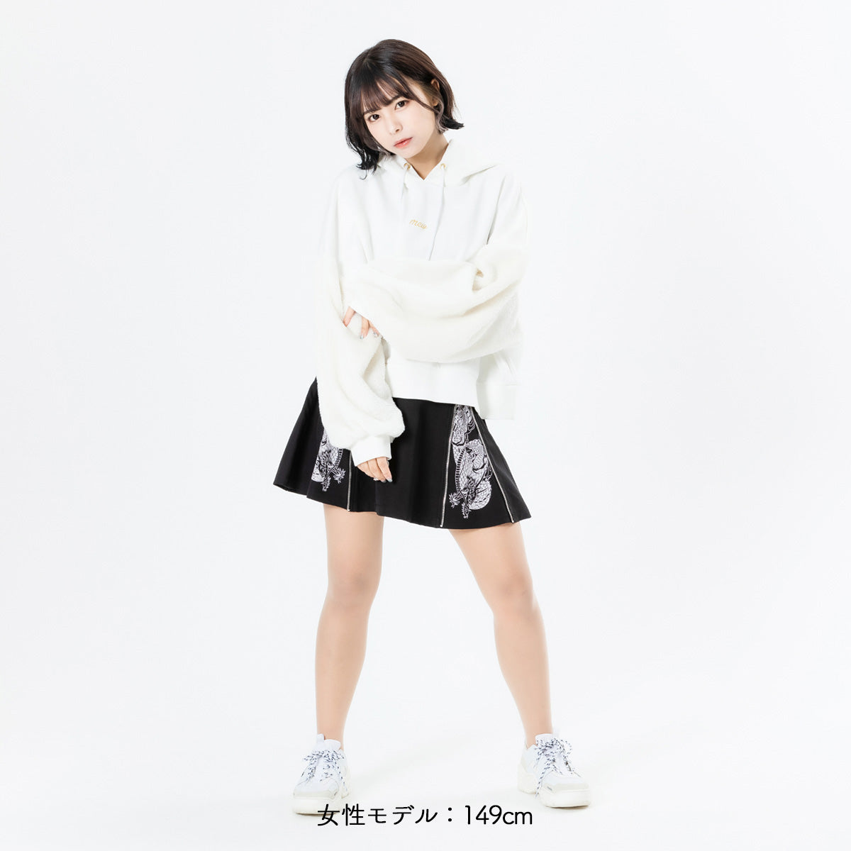 【mew】袖モコクロップドパーカー(WHT)