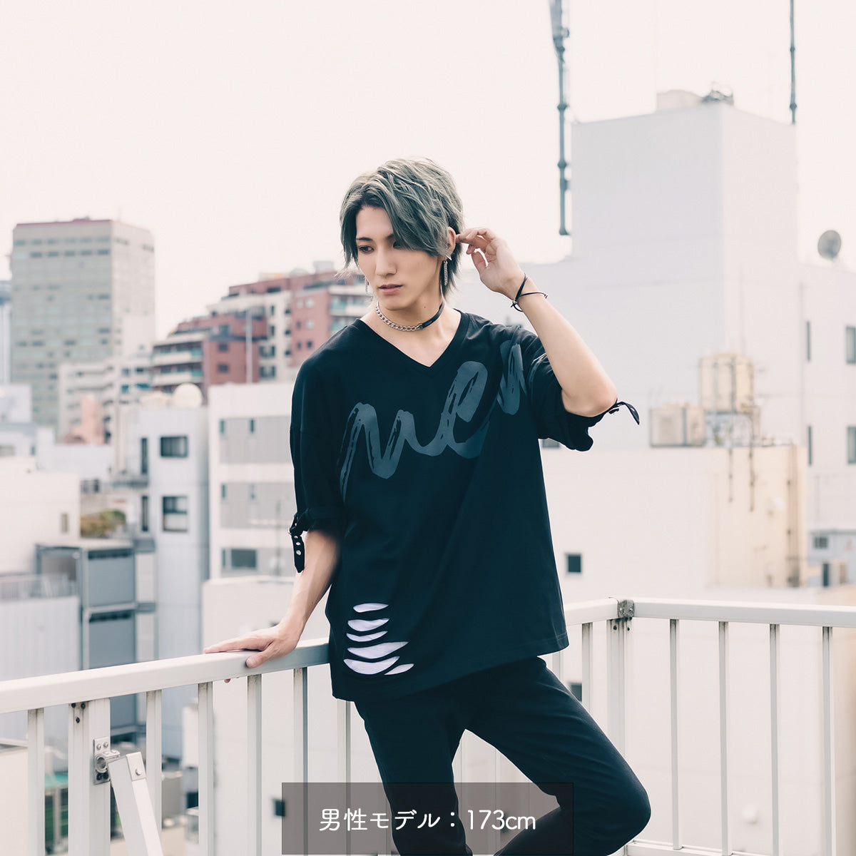 【mew】ベルトTシャツ(BLK)