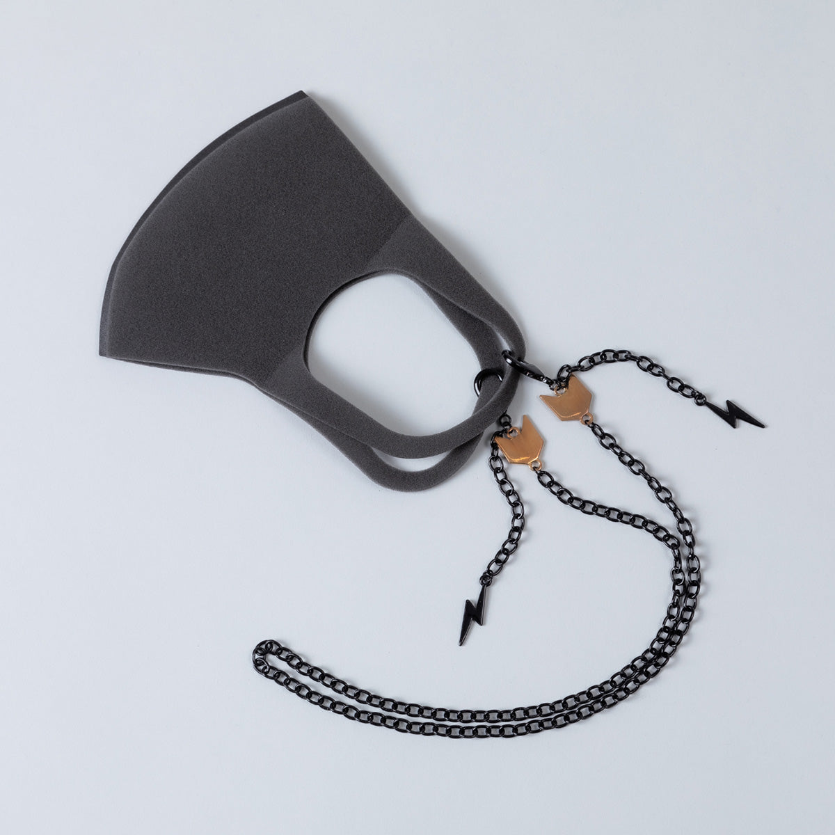 【mew】ブラックマスクチェーン