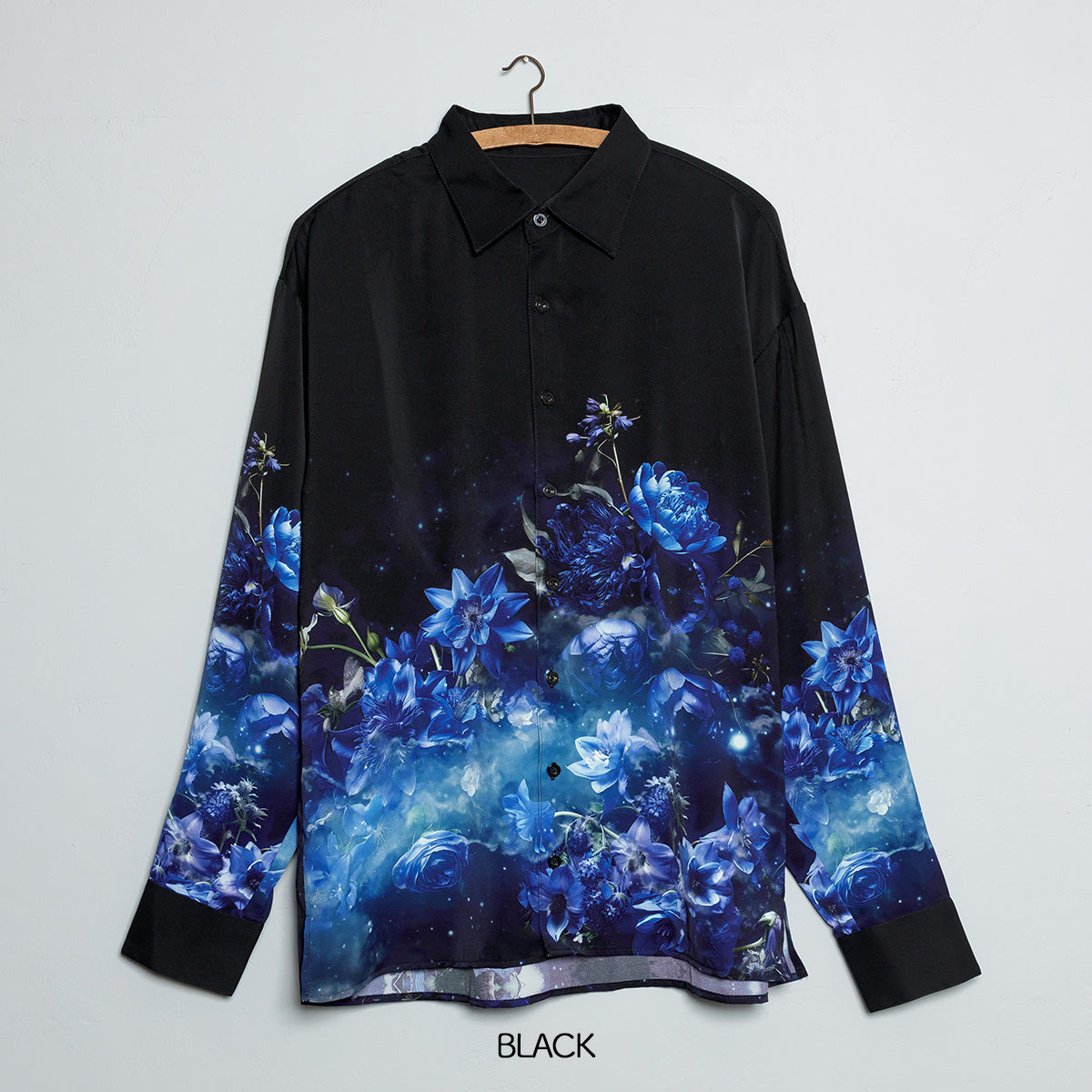 【cielkocka】星空の花束シャツ（BLACK／BLUE）
