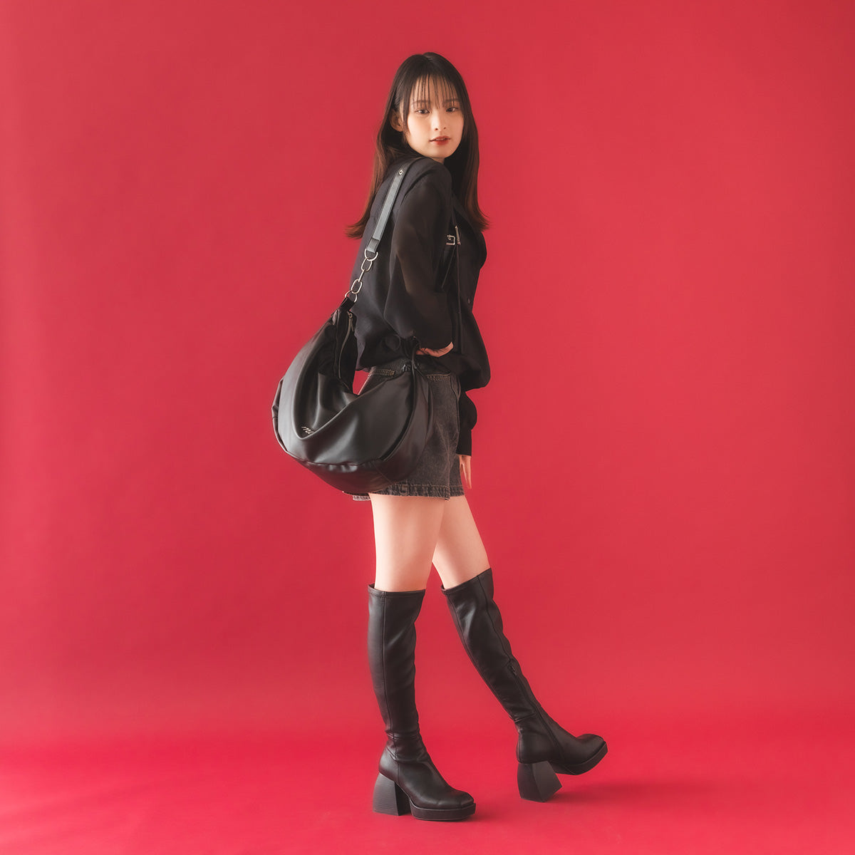 mew】ギャザーショルダーバッグ