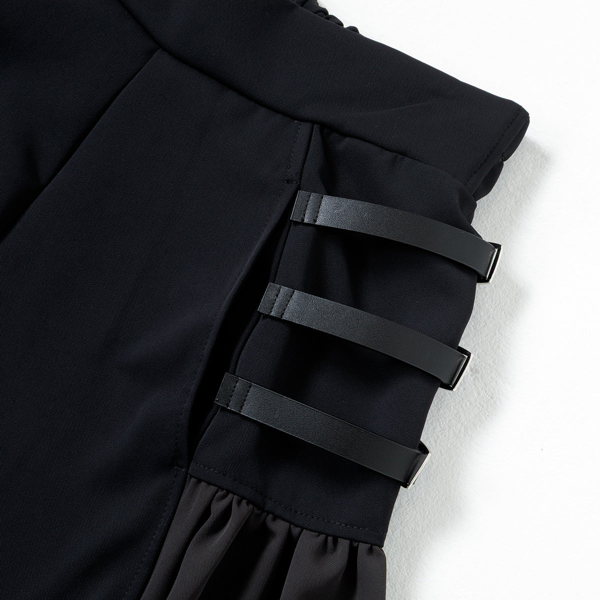 【mew】サイドベルトワイドパンツ